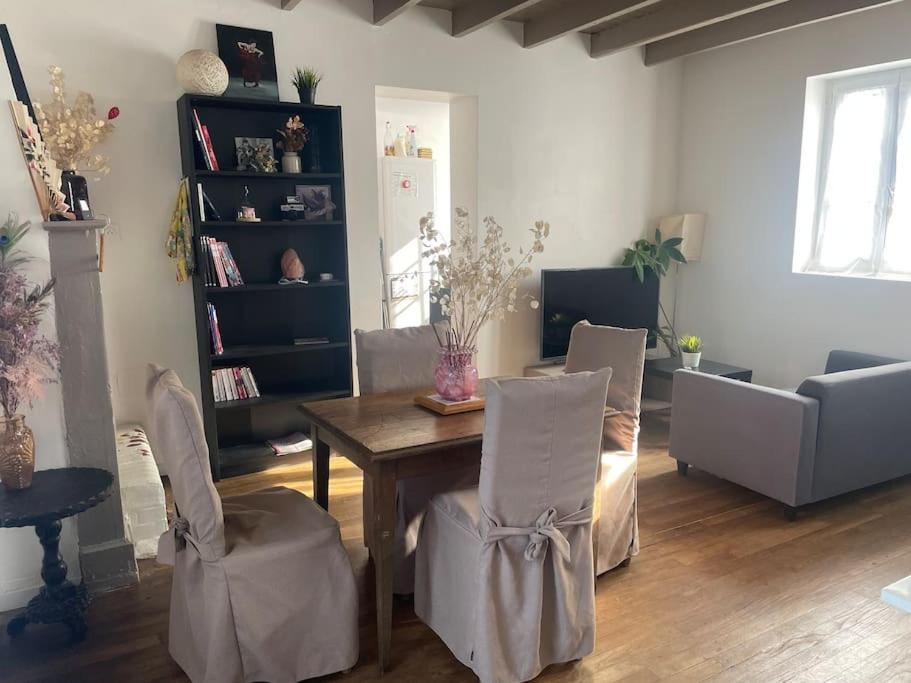 Charmante Maison, Coeur De Bourg *